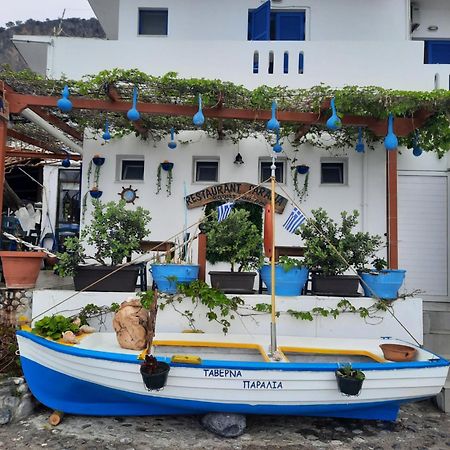 Paralia Guest House Ayía Roúmeli Ngoại thất bức ảnh